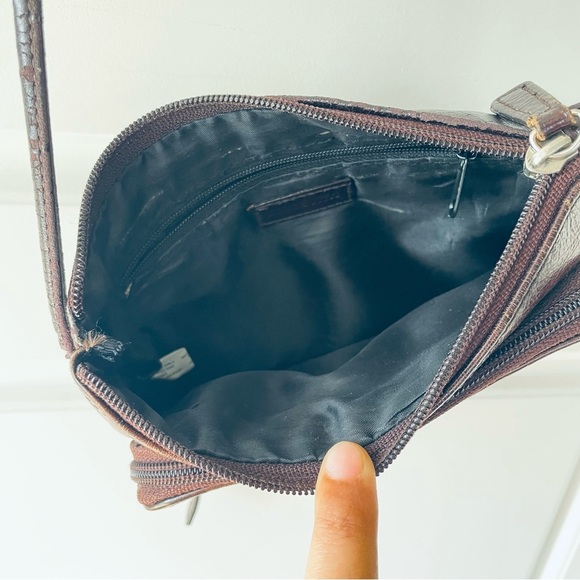 DOLCE VITA BROWN LEATHER CROSSBODY LEATHER WOMEN CARD HOLDER BAG - Picture 11 of 16